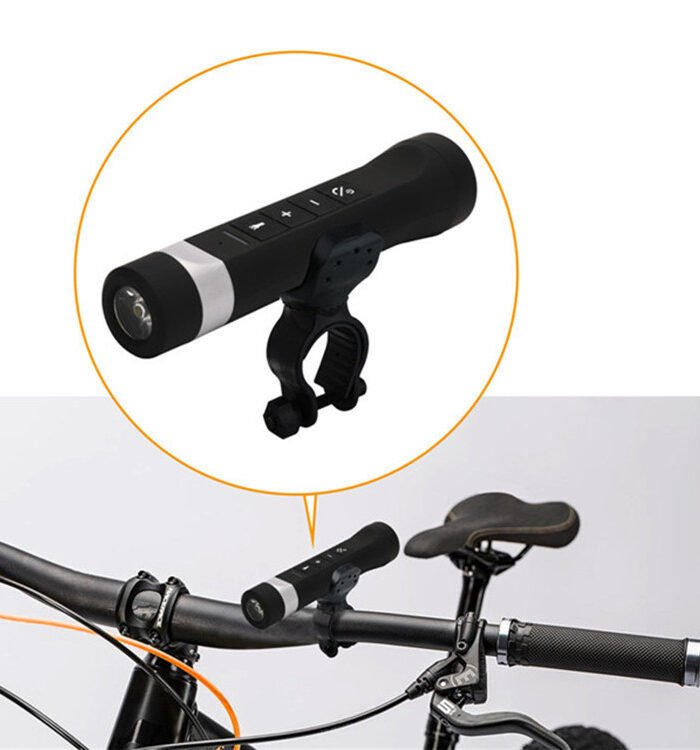 Riding Bluetooth speaker